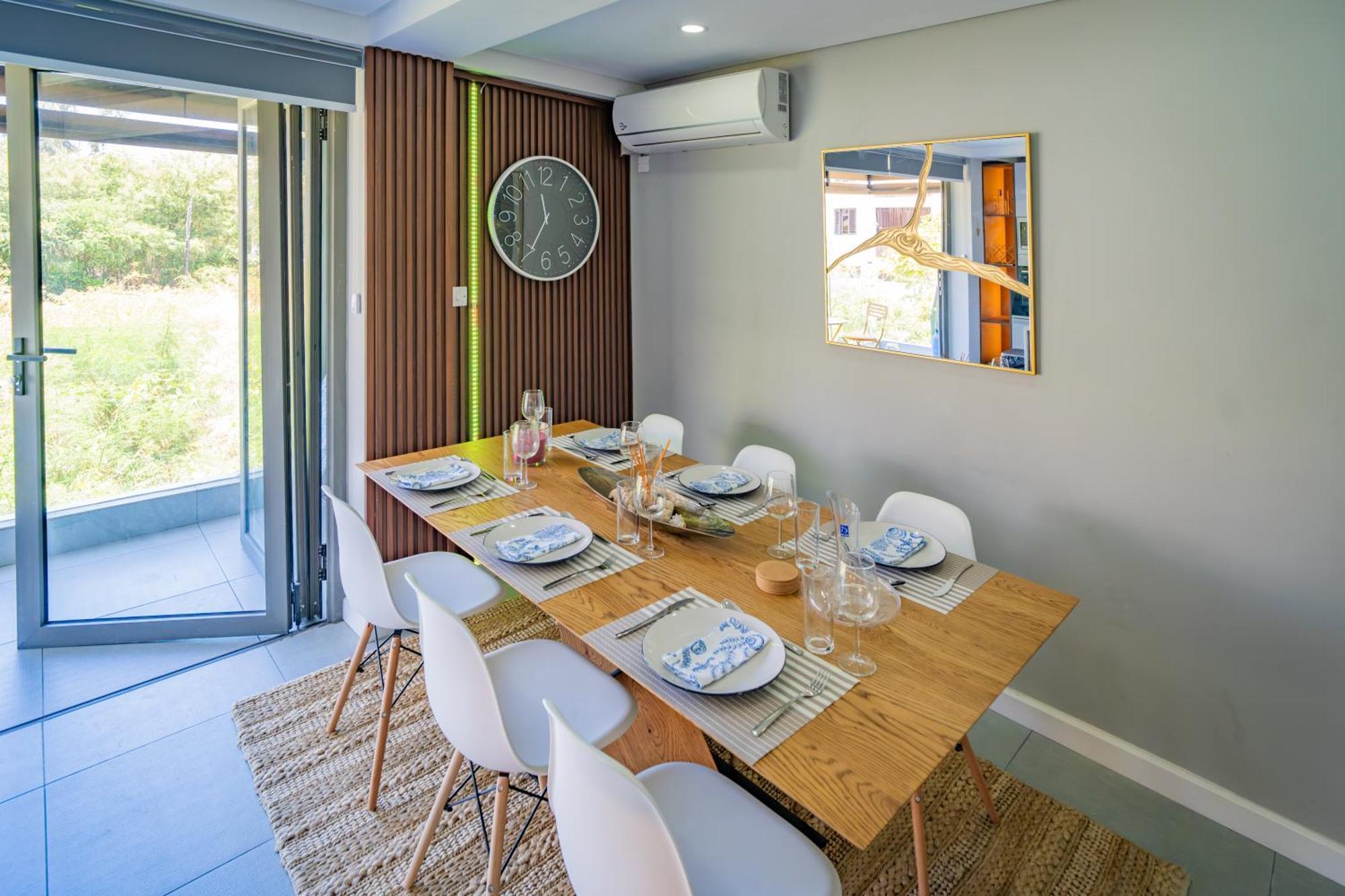 Driftwood Beach Apartment "Oasis In Paradise" Flic en Flac Екстер'єр фото